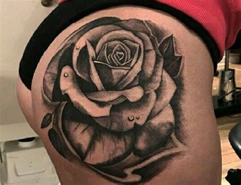 tatuajes para la nalga|Tatuajes en la nalga